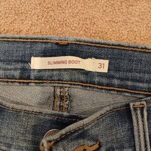 LEVI'S Slimming Boot